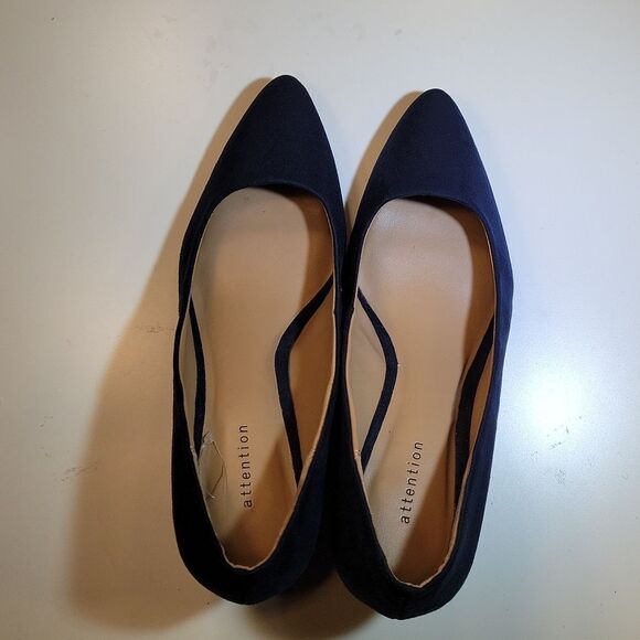 BRAND NEW ATTENTION ZOEY SUEDE POINTED TOE WOMEN"S LOW HEEL SHOES - Picture 11 of 15